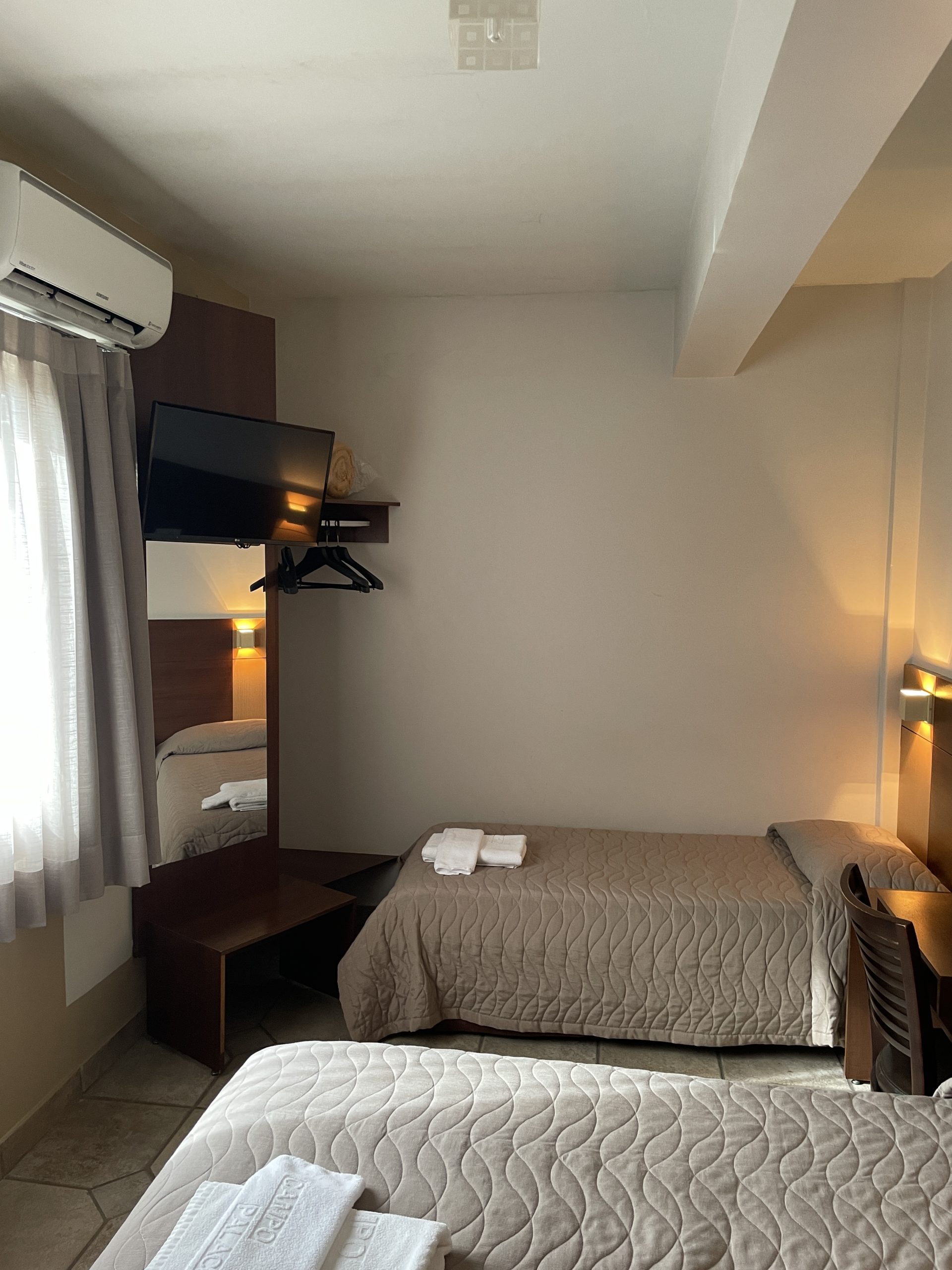 Quarto Hotel Campo Palace