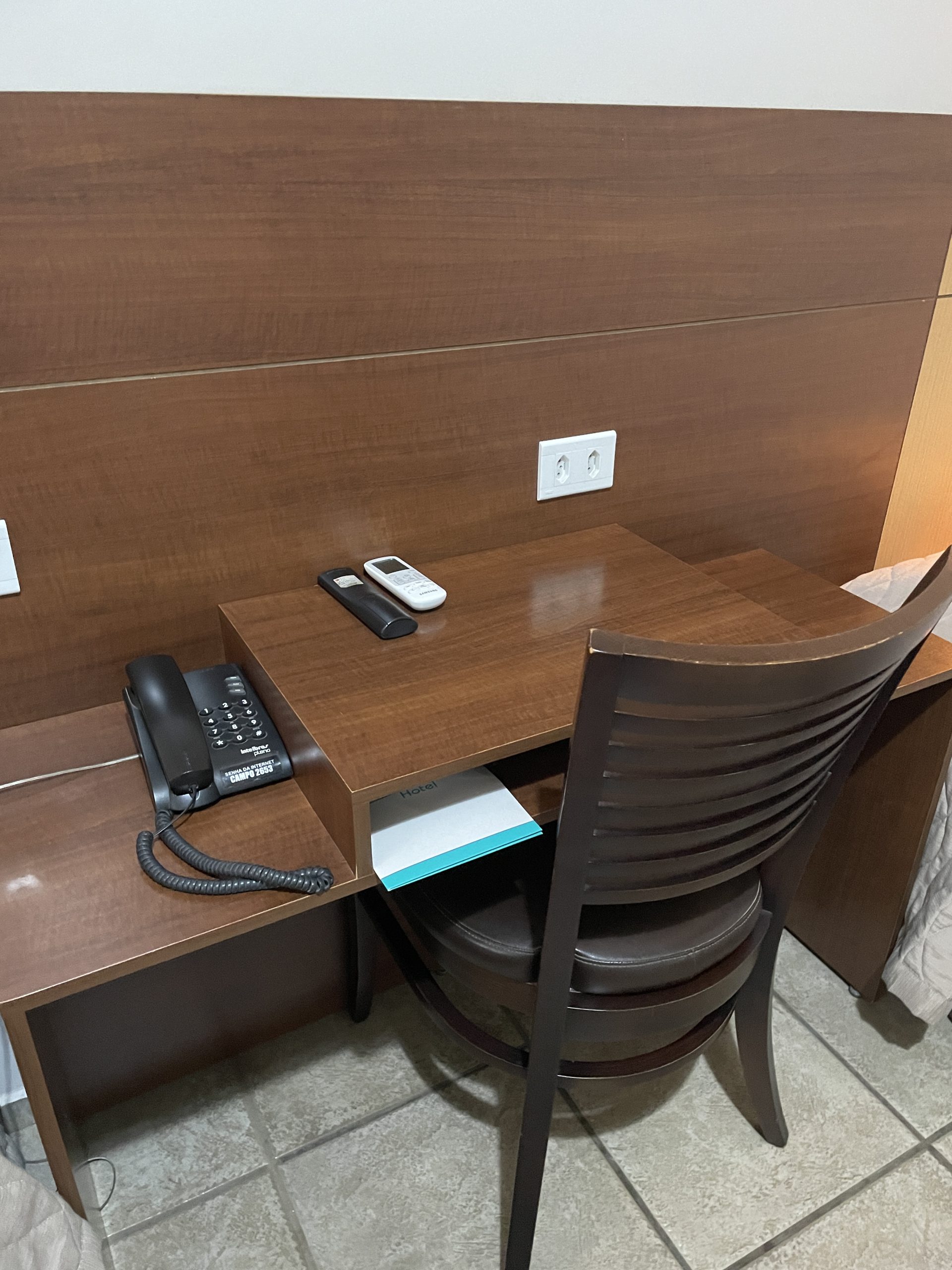 Quarto Hotel Campo Palace